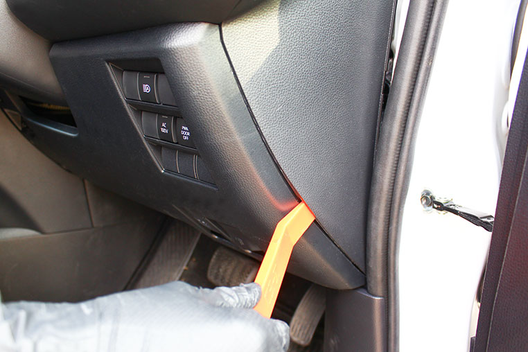 「AC100V 1200Wスイッチ自動ONキット」の取り付け手順_01