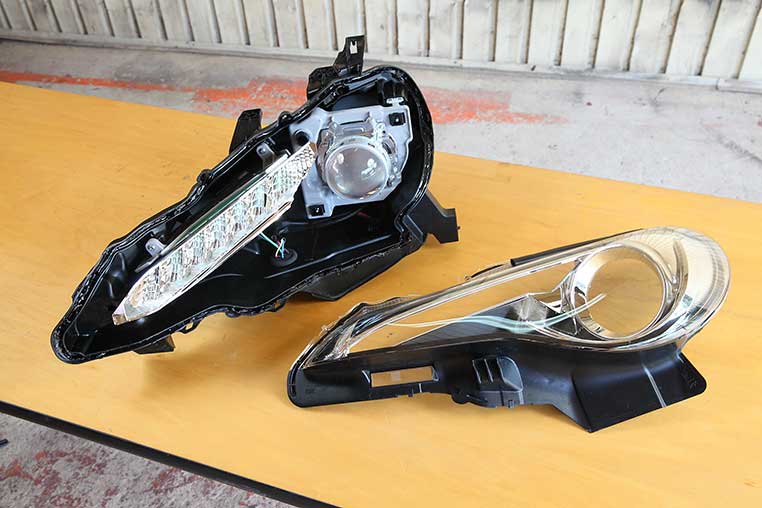【オーダー式】イカリング取付 バイクヘッドライト加工